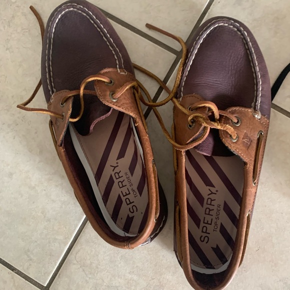 Like new Sperry Authentic Original™ Boat Shoe - Picture 2 of 3